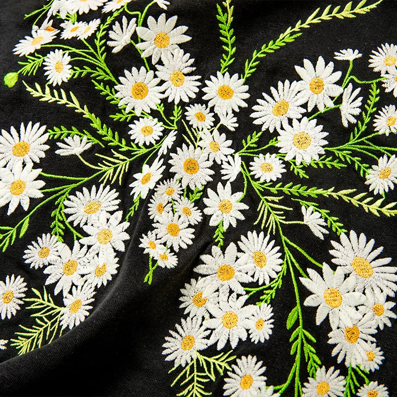 Fashion Man Embroidery T Shirt Woman Butterfly Daisy Harajuku Graphic Tees Luminous Short Sleeve Designer High Quality Couple