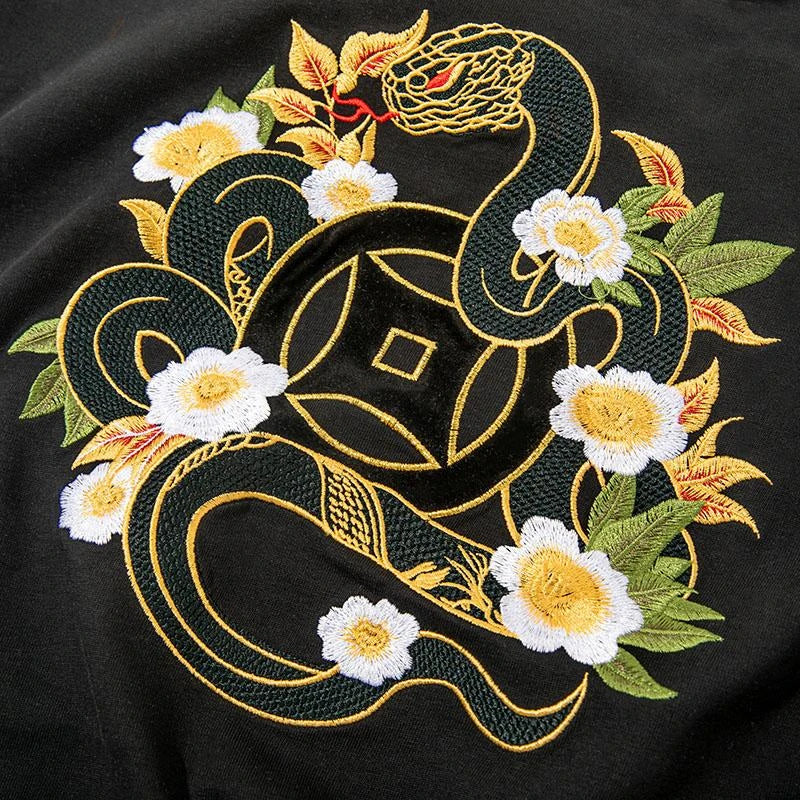 Summer Vintage T Shirt Men Harajuku Embroidery T Shirt Snake Flower Hip Hop Graphic Tees Designer Fashion Streetwear Unisex Red